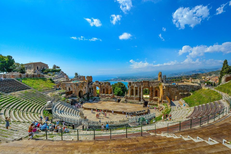 From Syracuse: Mount Etna, Taormina, Isola Bella Audio-Guided Tour