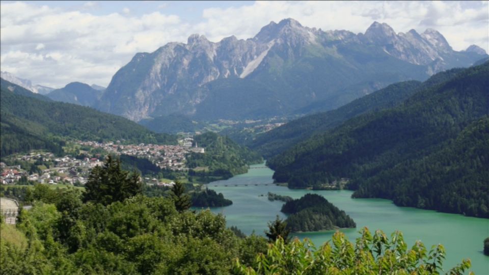 From Venice: Dolomites, Lake Misurina, and Cortina Day Trip