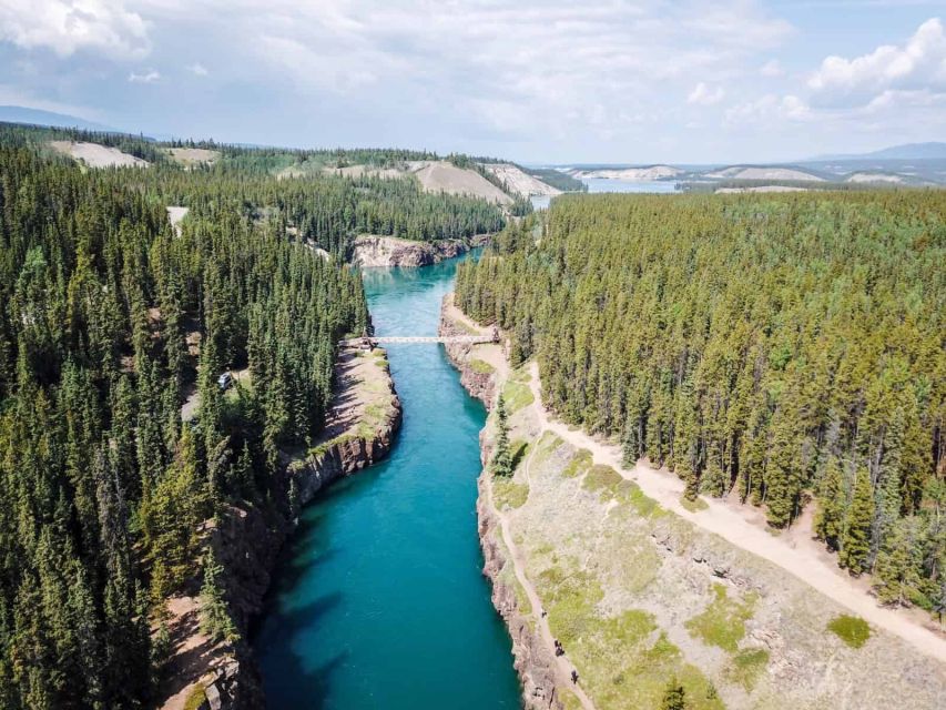 From Whitehorse: Klondike Gold Rush Tour Incl. Emerald Lake