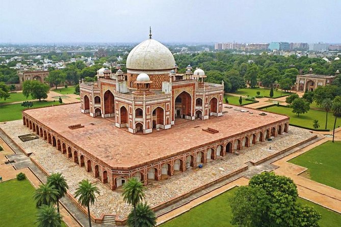 Full Day Old Delhi And New Delhi Guided Tour With Entrance Fees