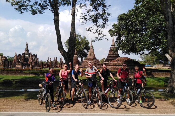 Full Day Sukhothai Historical Park Tour