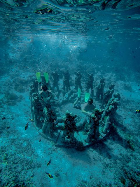 Gili Trawangan : Half Day Snorkeling With Turtle and Statue