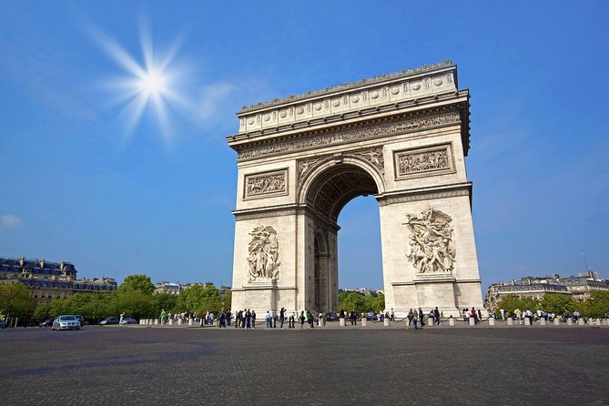 Guided Luxury Paris Day Trip With Optional Lunch at the Eiffel Tower - Highlights of the Itinerary