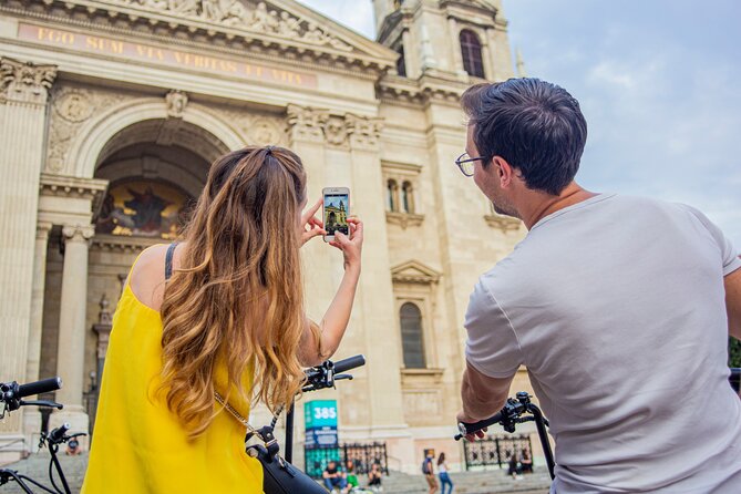 Guided Tours in Budapest on Luna E-Scooter