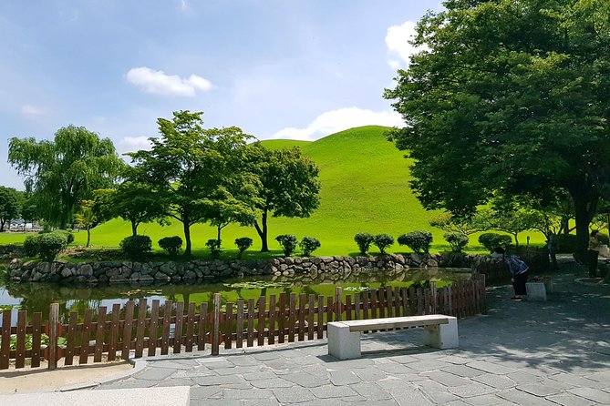 Gyeongju UNESCO World Heritage Sites and History Full-Day Tour With Lunch