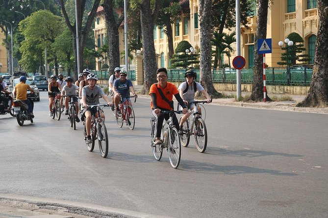 Half-Day Bicycle Tour of Hanoi City & Countryside + Train Street