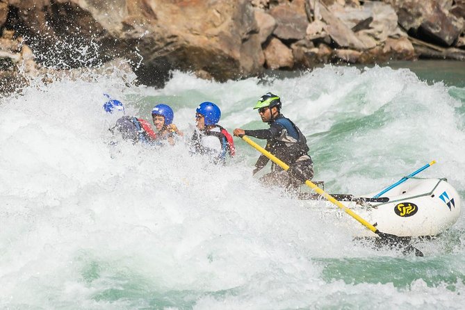 Half Day Rafting in Rishikesh – 26 Kms