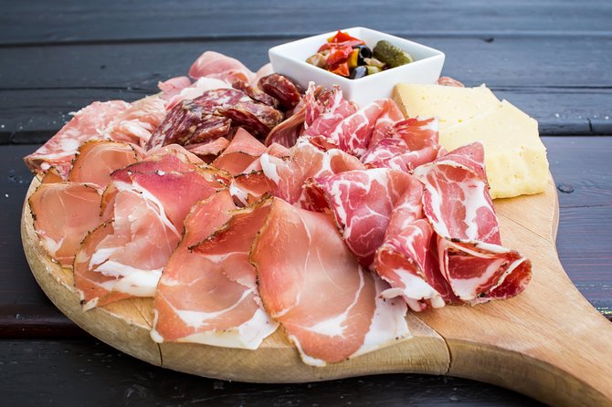 Half-Day Small Group Food and Wine Tasting Tour in Rome