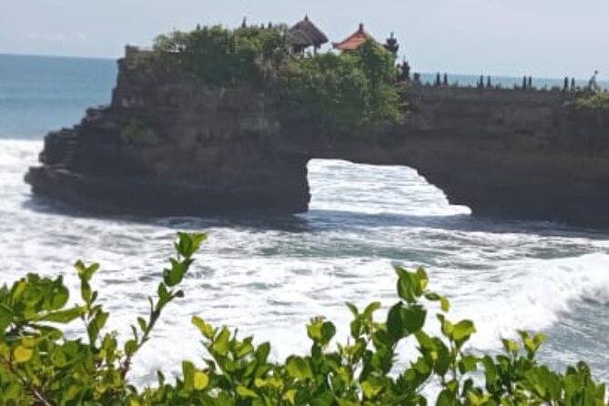 Half Day Tanah Lot Temple Private Guided Tour