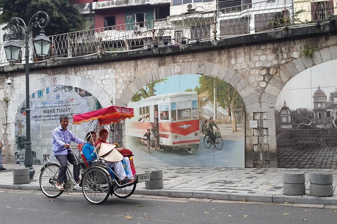 HANOI CULTURAL DISCOVERY TOUR ( 5 in 1 4 Hours – Special Package!)