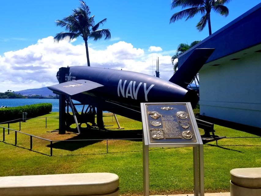 Hawaii: Visit Pearl Harbor and Downtown Honolulu (5 Hour)