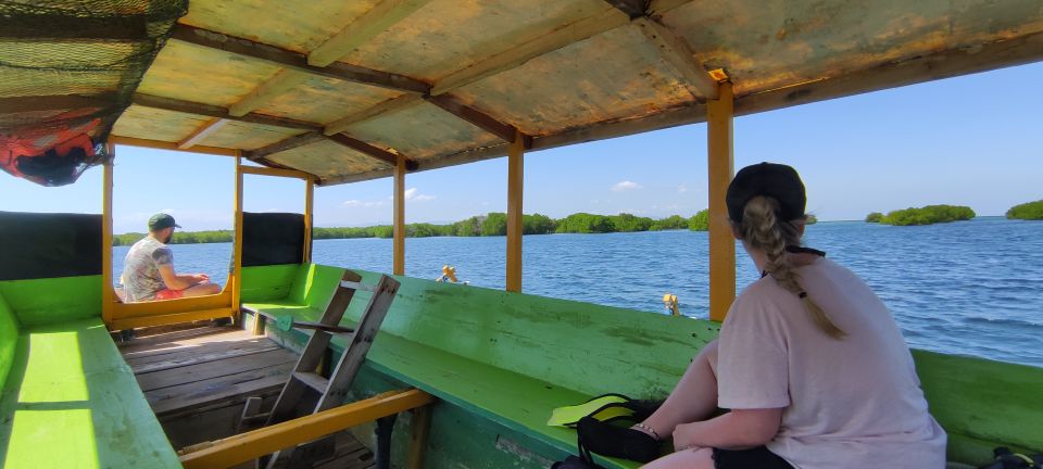 Hidden Gilis Lombok Snorkeling Daily Tour