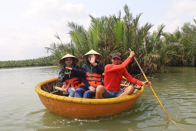 Hoi An Fishing Boat Tour-Lantern & Coffee Making Class by Lunch