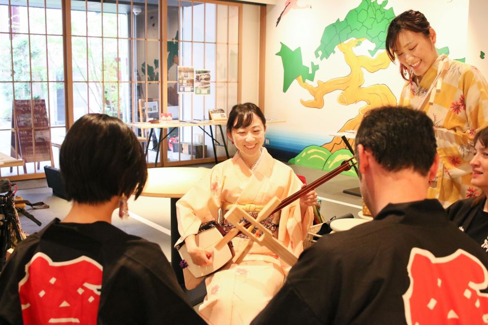 [Input TEXT TRANSLATED INTO English]:"Tokyo Shami" - Let's Make a Mini Shamisen and Play It! - Overview of the Tokyo Shami Experience