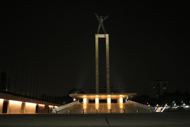 Jakarta Night Tour : Enjoyable Night Time in Jakarta (Hotel Pick-Up)