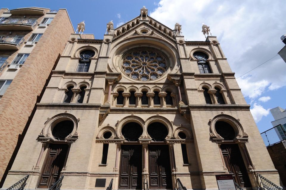 Jewish History of NYC Private Tour With Transfers