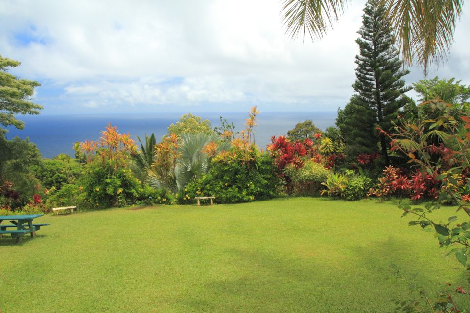 Kahului: Self-Driving Audio Tour of Road to Hana