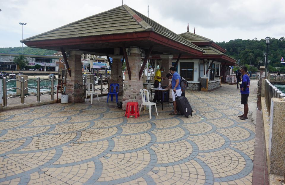 Krabi: Speedboat Transfer To/From Tonsai or Laemtong Beach