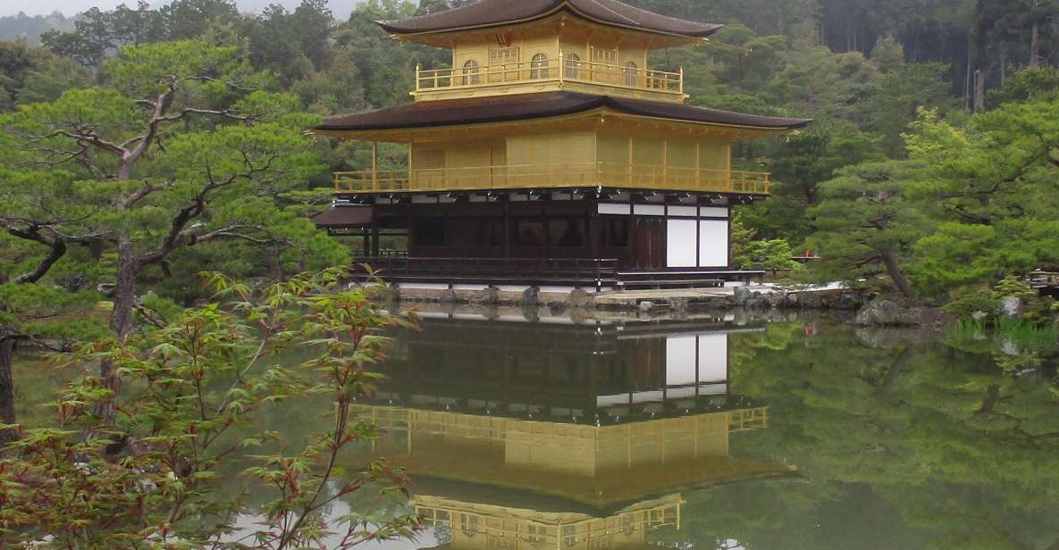 Kyoto: Pagoda, Lanterns, and Bamboo Forest (English Guide)