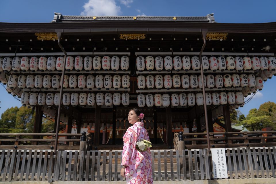 Kyoto Portrait Tour With a Professional Photographer - Overview of the Tour