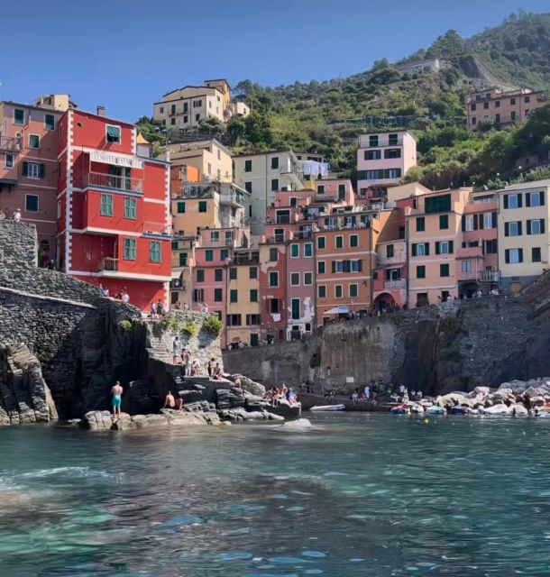 La Spezia: Cinque Terre National Park Boat Tour With Snacks