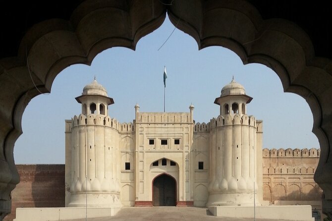 Lahore Full Day Sightseeing Guided Tour