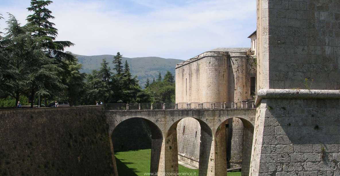 LAquila of the Mysteries: 3-Hour Walking Tour (from Rome)