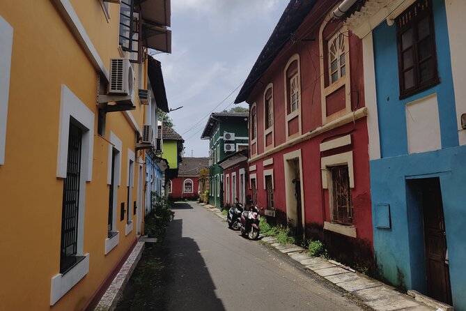 Latin Quarter Walk at Fontainhas