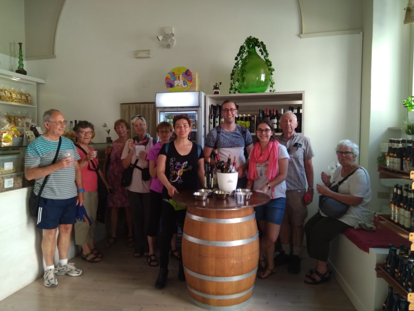 Lecce: Guided Wine Tour by Bike With Wine Tasting