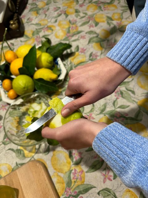 Limoncello Lesson and Banquet on the Gulf of Sorrento