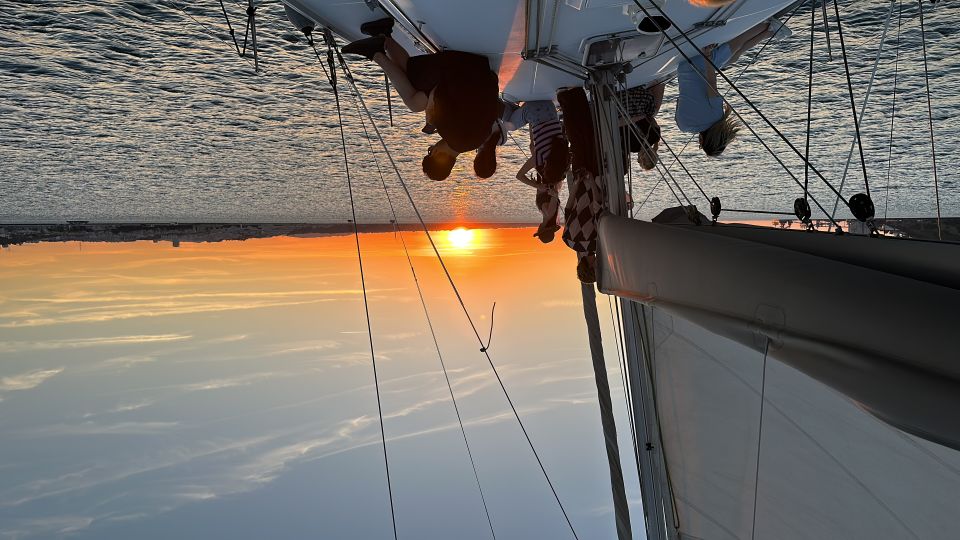 Lisbon * Enjoy the Best of Lisbon * Private Sailboat