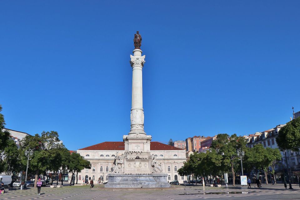 Lisbon: Full-Day Private Walking Sightseeing Tour - Tour Overview