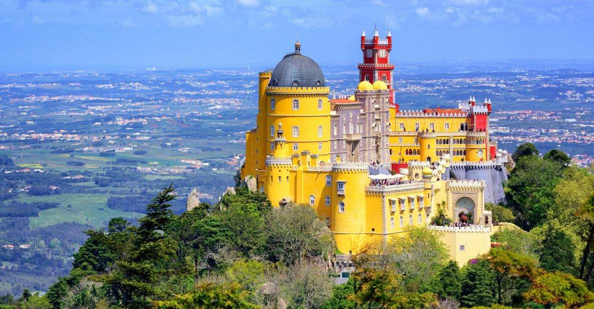 Lisbon: Full-Day Tour to Sintra and Cascais