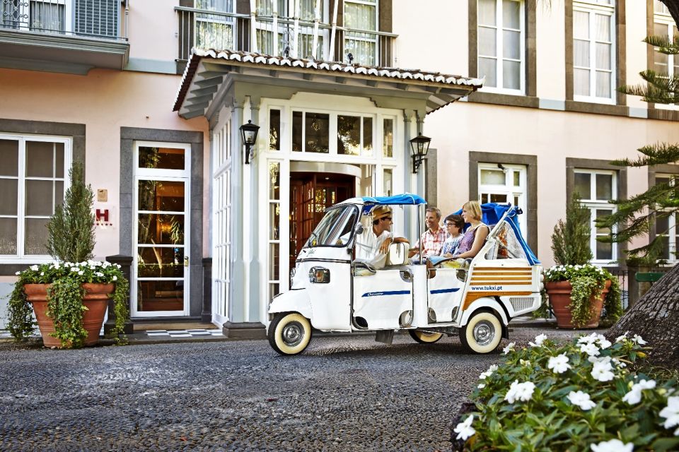 Lisbon: Historical Tour on a Tukxi