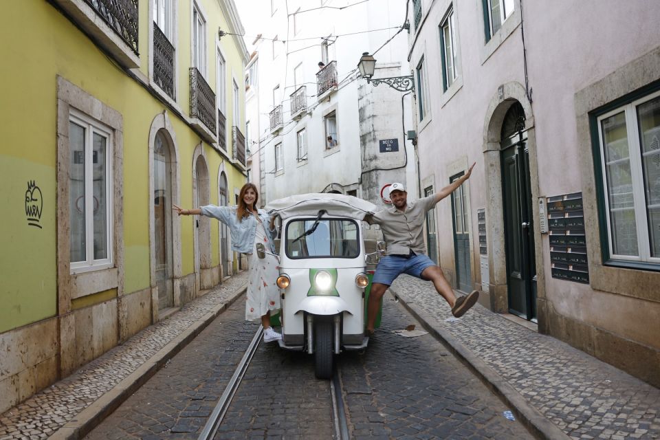 Lisbon: Private Guided Tour by Electric Tuk Tuk