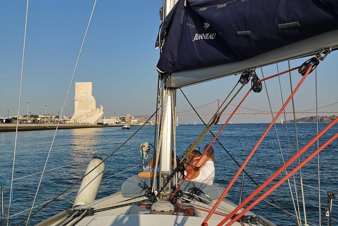 Lisbon Private Sailing Cruise, Drink Included (Options: 2h, 3h, 4h, 6h or 8h) - Sail Down the Tagus River