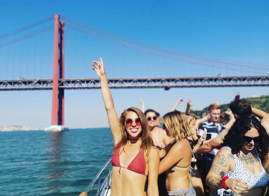 Lisbon: Splash Boat Party, the Only All Inclusive Party