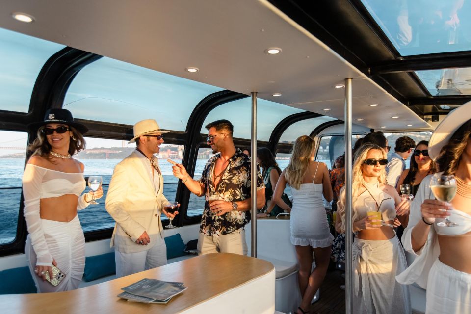 Lisbon: Sunset DJ Boat Party Cruise With Open Bar