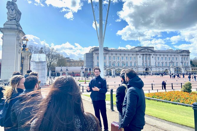 London: Landmarks Walking Tour