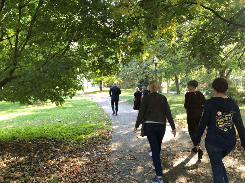 Louisville: Old Louisville Walking Ghost Tour