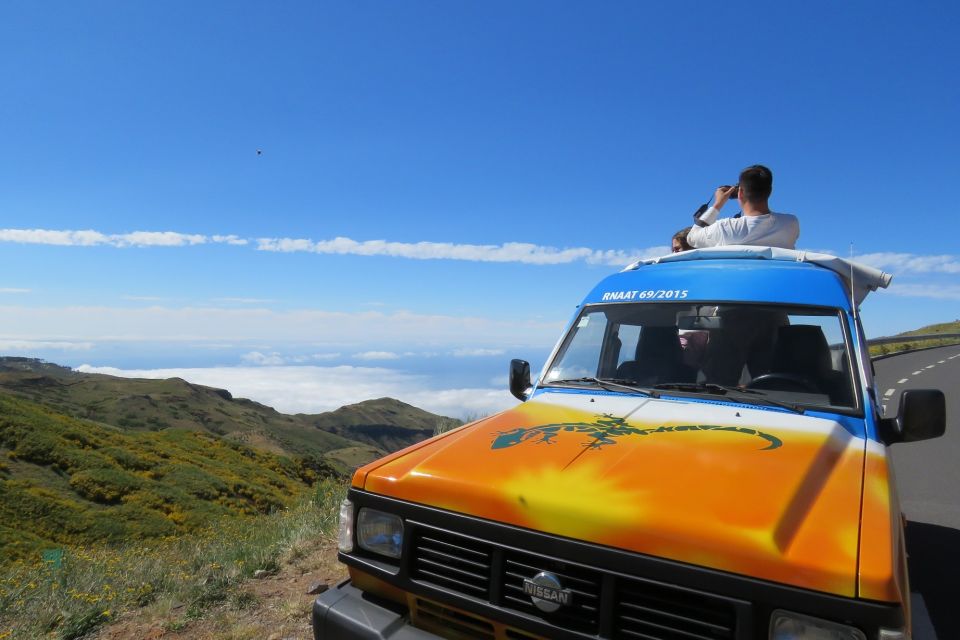 Madeira: Nuns Valleys and Pico Areeiro 4X4 Tour