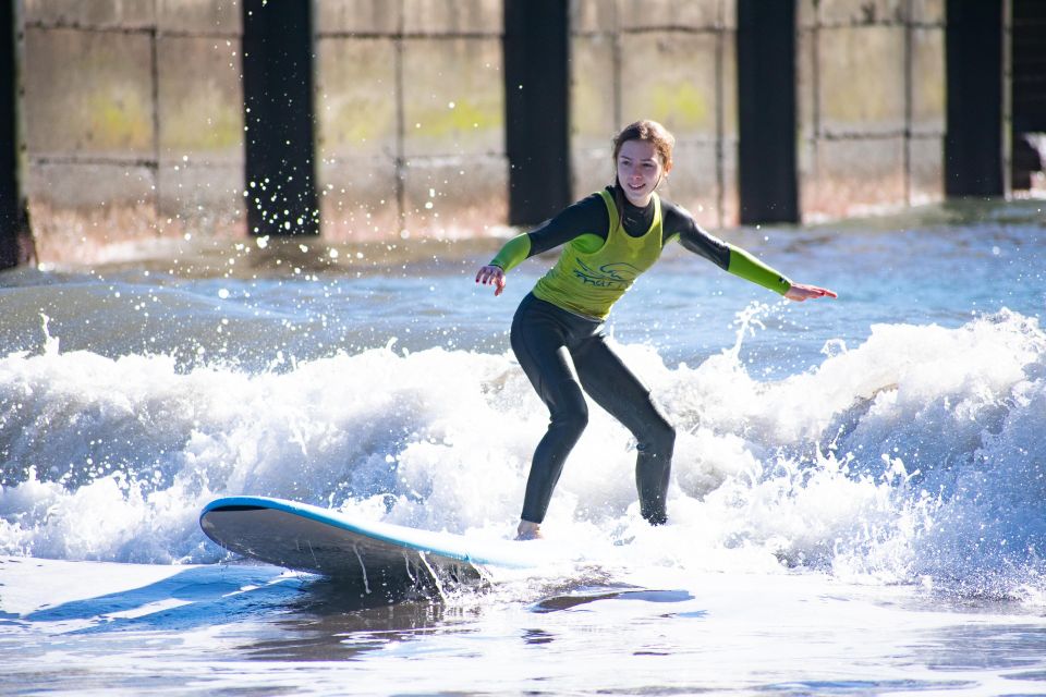 Madeira : Surfing Experience for All