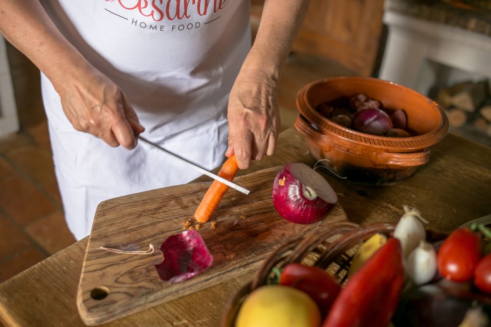 Matera: Market & Private Cooking Class at a Locals Home