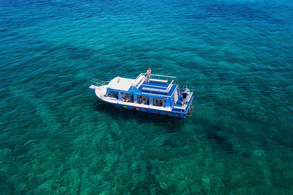 Medulin: Private Glass Bottom Boat Tour to Levan Island