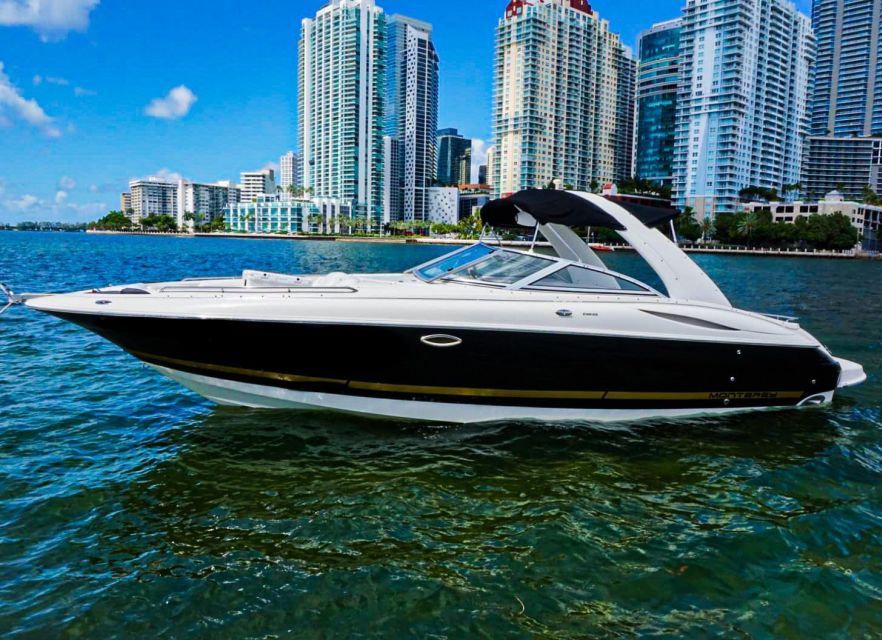 Miami: Private Boat Tour With a Captain