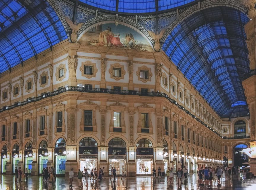 Milan: Explore the Fashion Streets