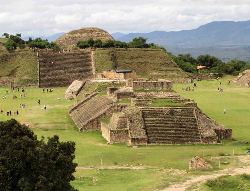 Monte Alban, Cuilapan, Arrazola & Coyotepec Full Day Tour