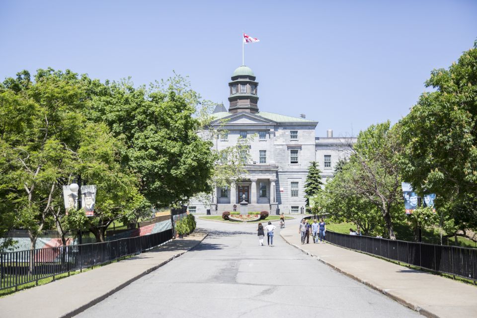 Montreal: Guided Bike Tour of City, Old Port & Plateau