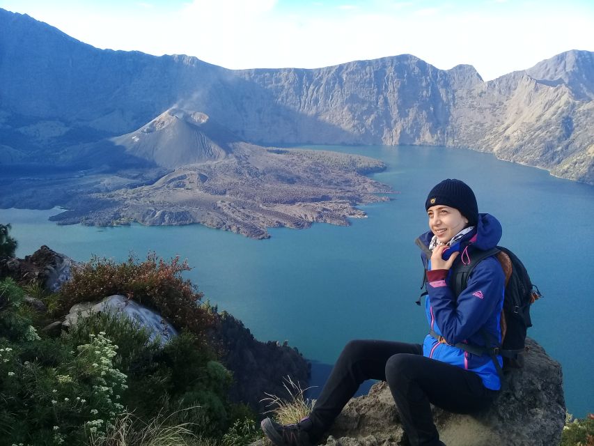 Mount Rinjani 2-Day Trek to Senaru Crater Rim