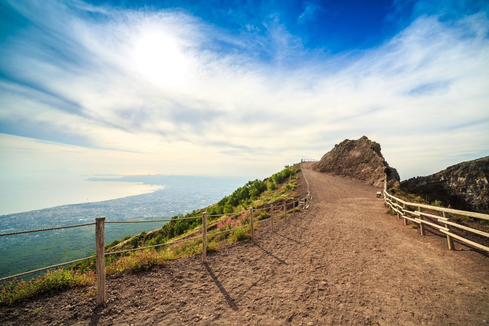 Mount Vesuvius 4-Hour Volcano Tour With Wine Tasting